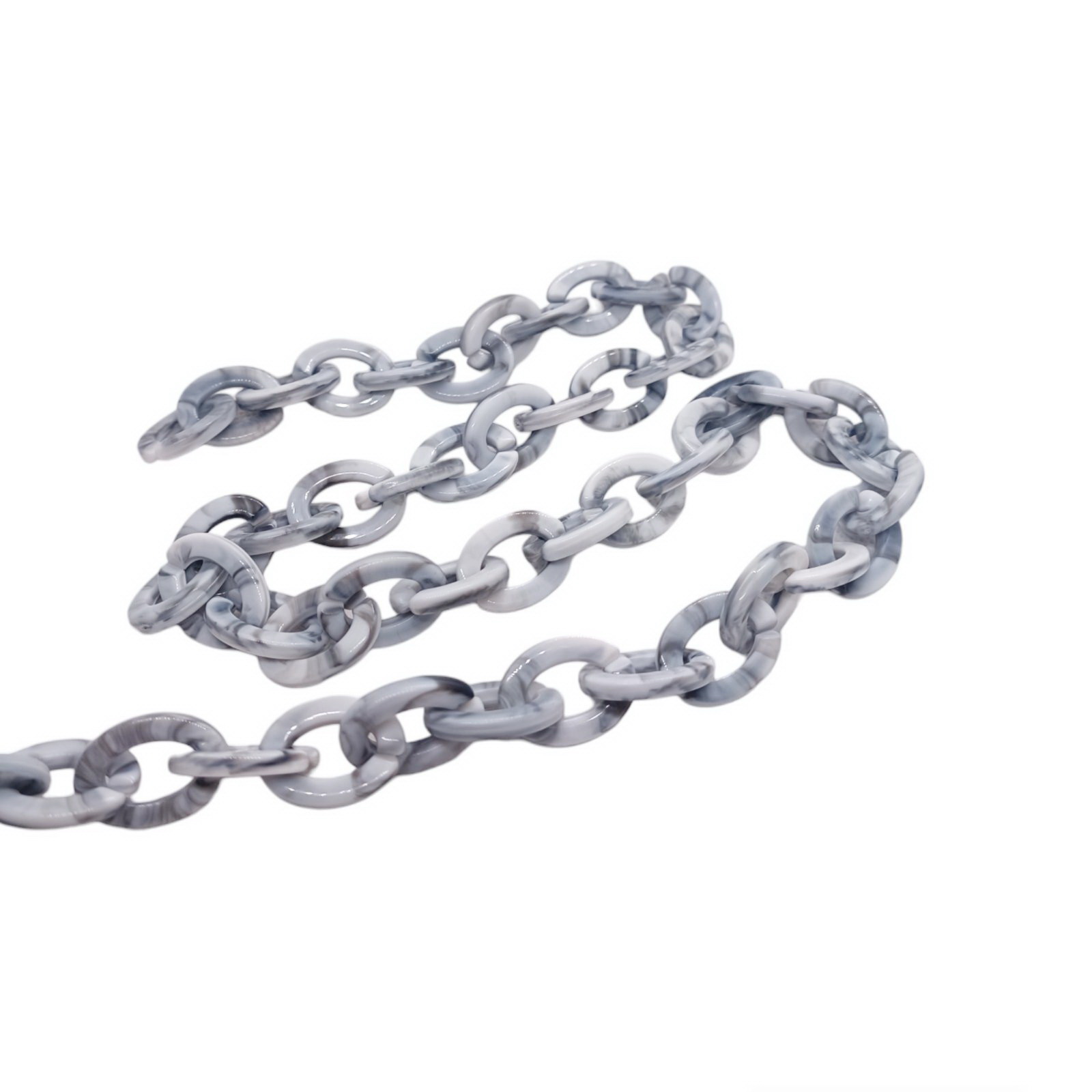 Ланцюжок пластик №62/2