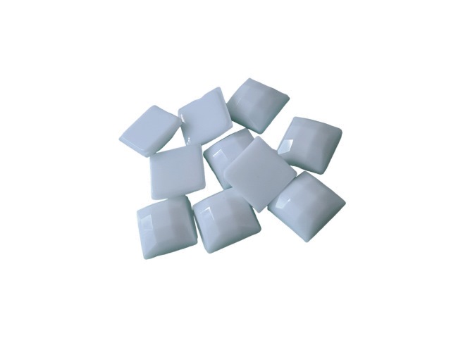 Камушки декоративные 8х8 (уп.100шт)